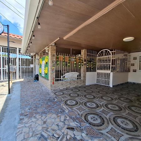 דירות פנמה סיטי Lilia House 15 Minutos Aeropuerto מראה חיצוני תמונה