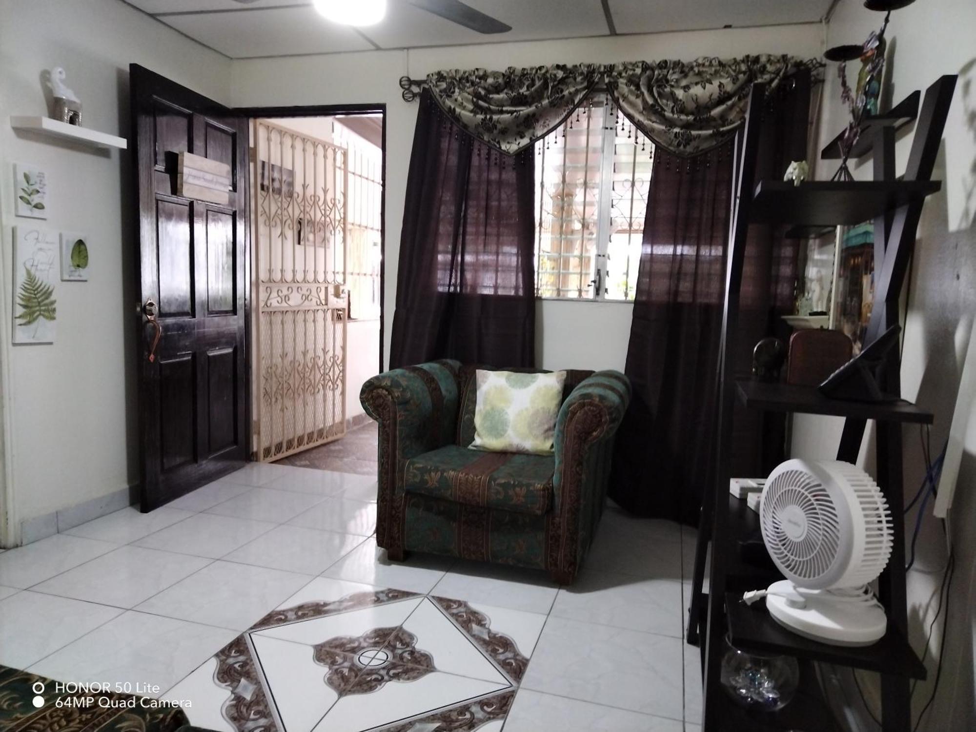 דירות פנמה סיטי Lilia House 15 Minutos Aeropuerto חדר תמונה